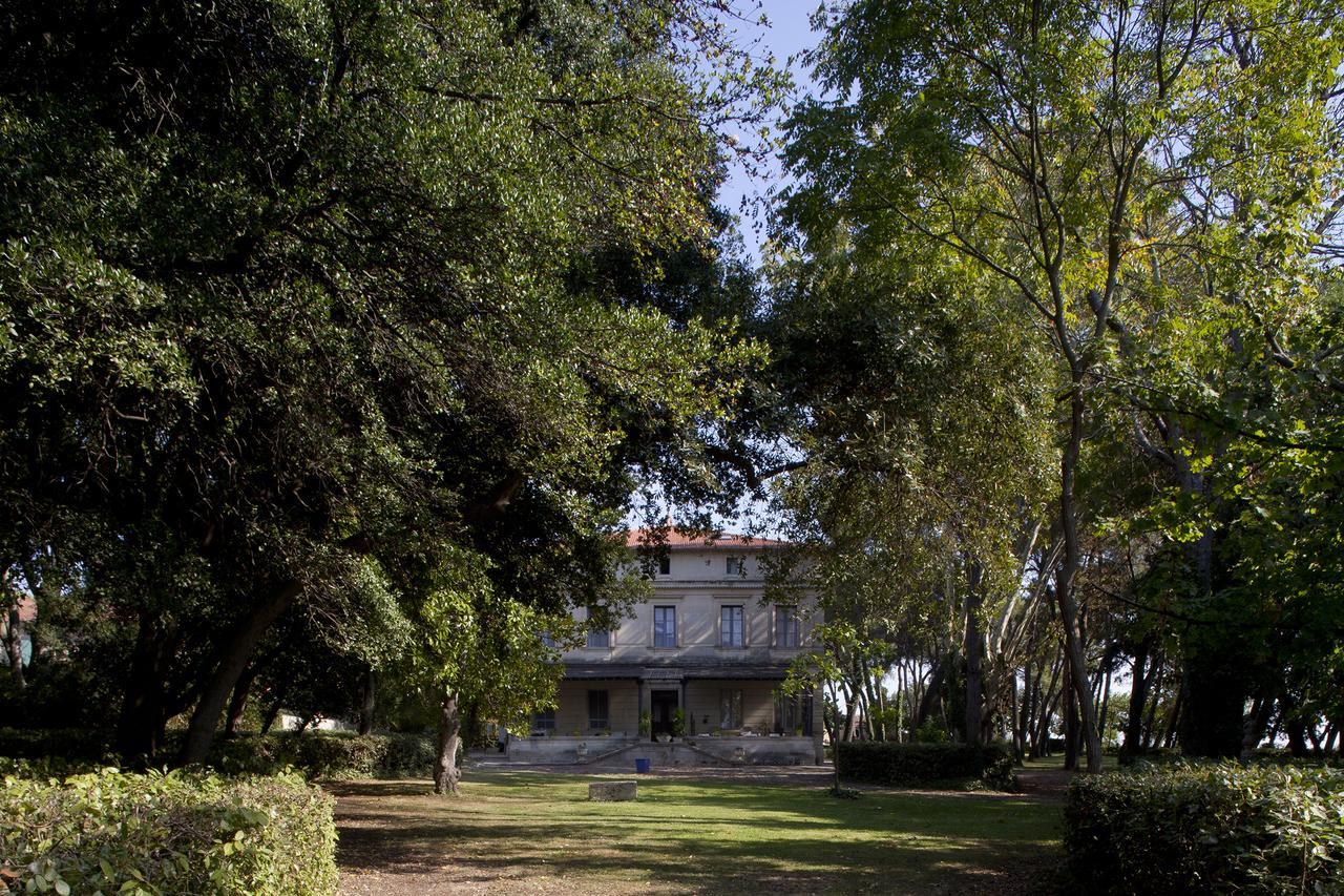 Chateau Sainte Colombe Bed & Breakfast Bagian luar foto