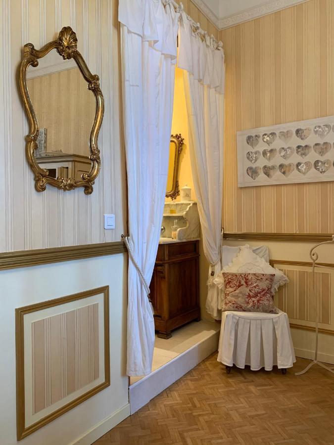 Chateau Sainte Colombe Bed & Breakfast Bagian luar foto